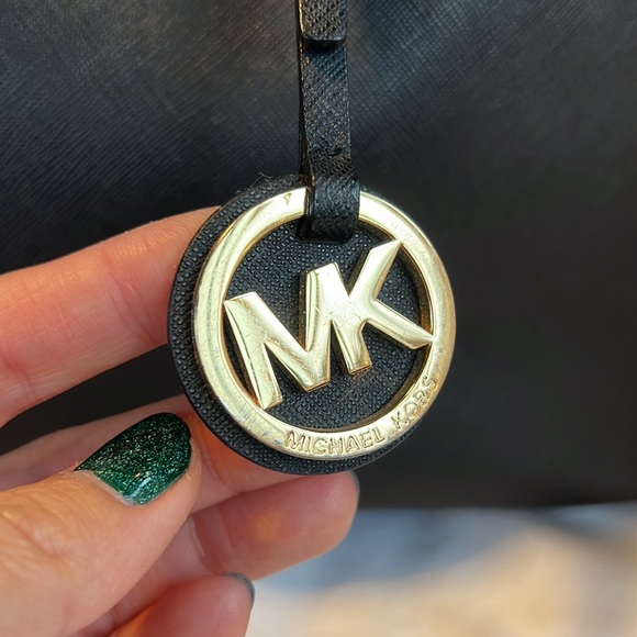 Michael Kors Jet Set Travel tote-Black-Medium - Picture 2 of 11